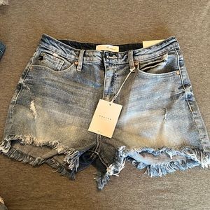 Women’s high rise kancan shorts